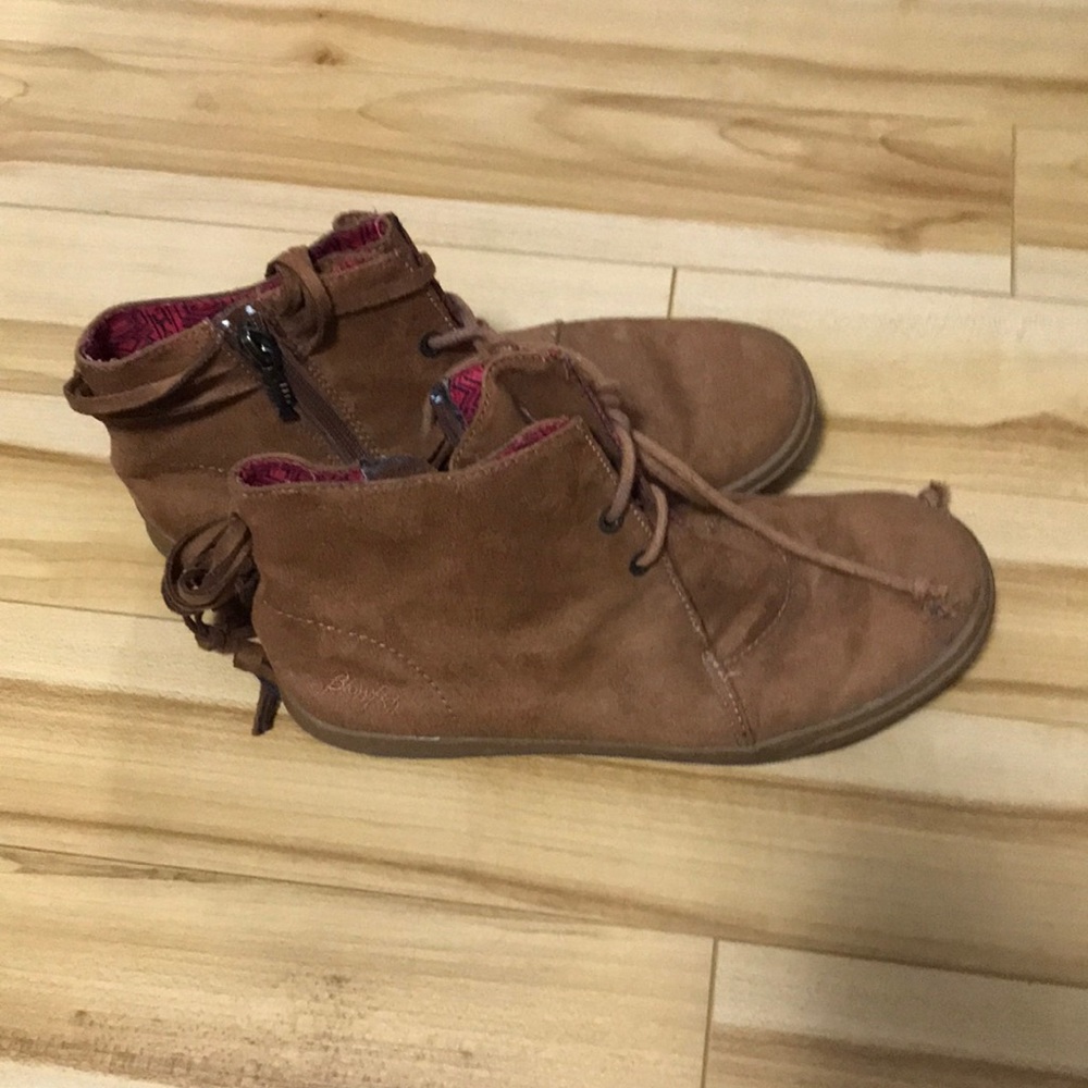 Blowfish Malibu suede moccasins